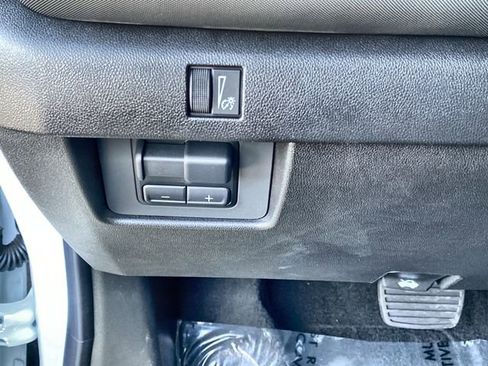 Certified 2025 Chevrolet Colorado Z71 w/ Z71 Convenience Package 2 image 10