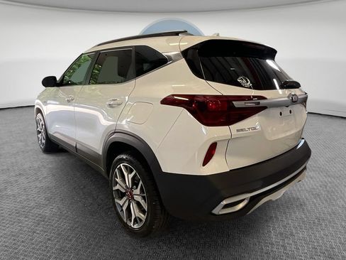Used 2021 Kia Seltos S AWD/4WD image 6