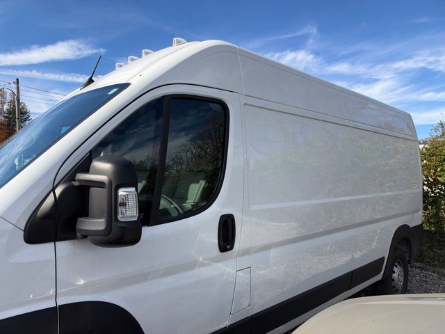 Used 2025 RAM ProMaster 2500 w/ Convenience Group FWD image 5