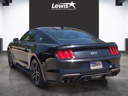 Used 2020 Ford Mustang GT RWD image 3