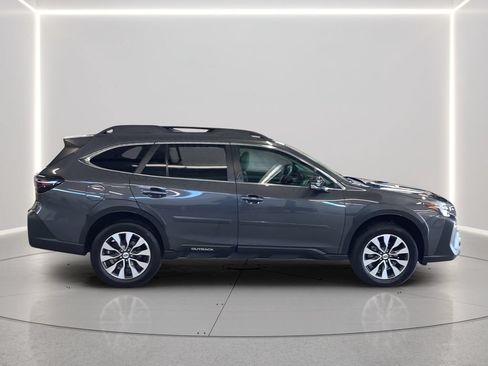 Certified 2023 Subaru Outback Limited AWD/4WD image 7