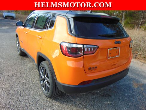 New 2026 Jeep Compass Limited AWD/4WD image 8
