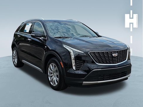 Used 2023 Cadillac XT4 Premium Luxury FWD image 1