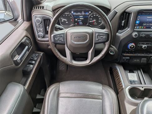 Used 2019 GMC Sierra 1500 Denali w/ Denali Ultimate Package image 16