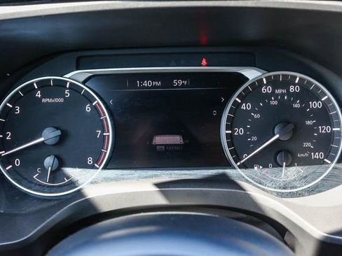 Used 2024 Nissan Rogue SV AWD/4WD image 26