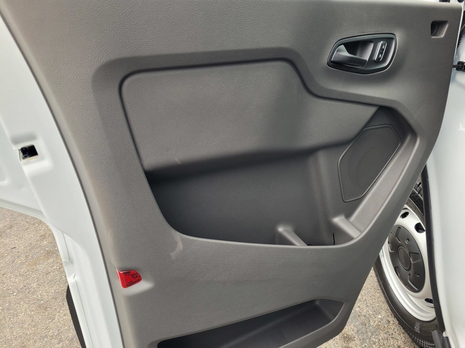 New 2026 Ford Transit 250 148 High Roof RWD image 9