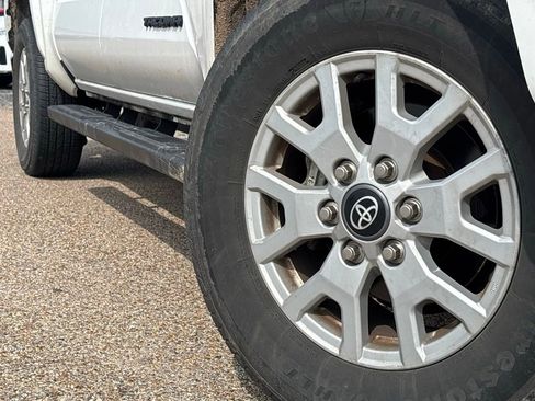 Used 2024 Toyota Tacoma SR5 image 2
