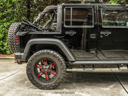 Used 2014 Jeep Wrangler Unlimited Rubicon AWD/4WD image 10
