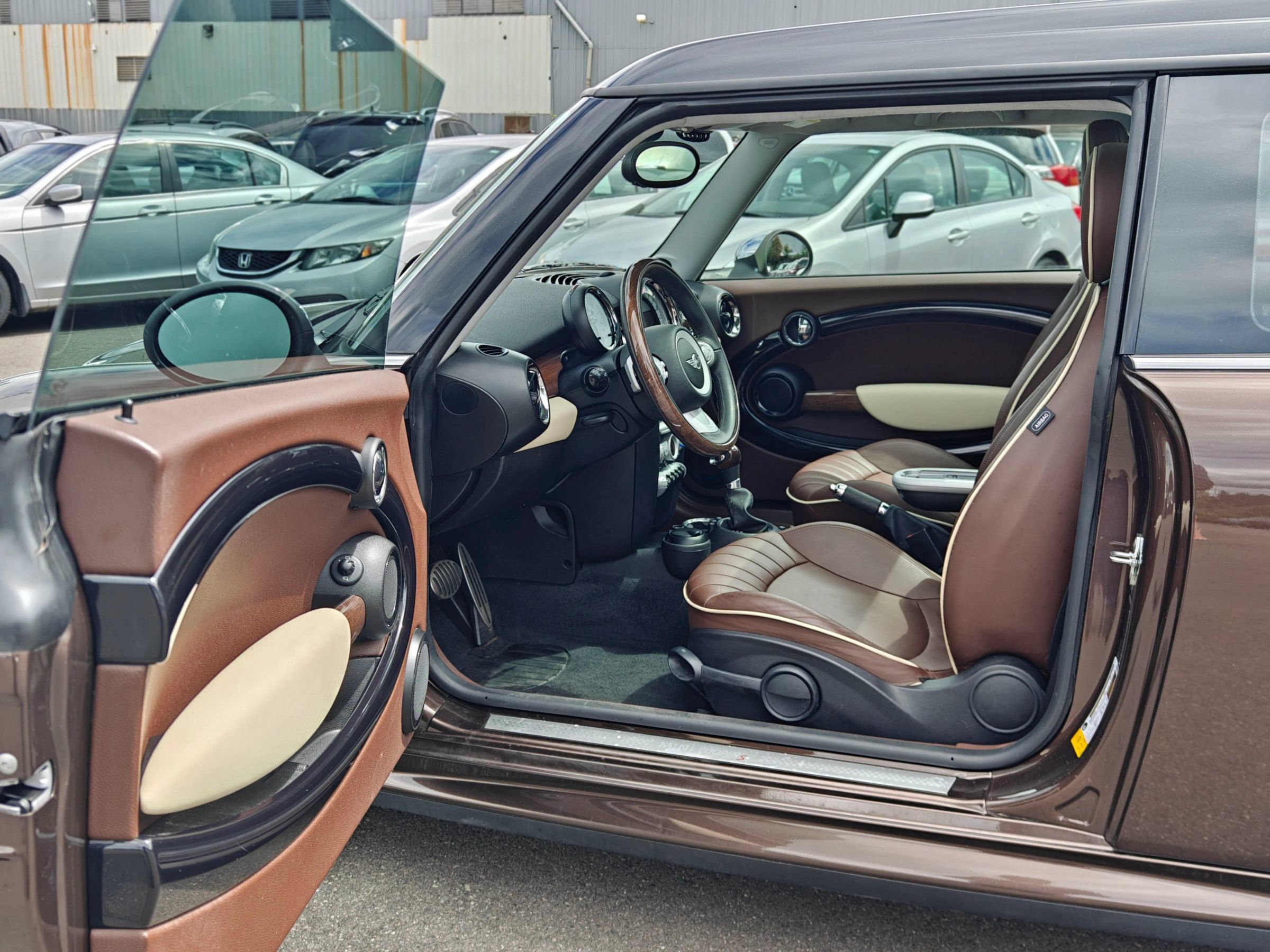 Used 2009 MINI Cooper Clubman S FWD image 17