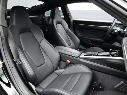 Certified 2024 Porsche 911 Turbo AWD/4WD image 15