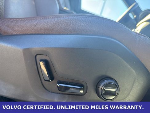 Certified 2023 Volvo XC90 T8 Plus w/ Protection Package Premier image 13