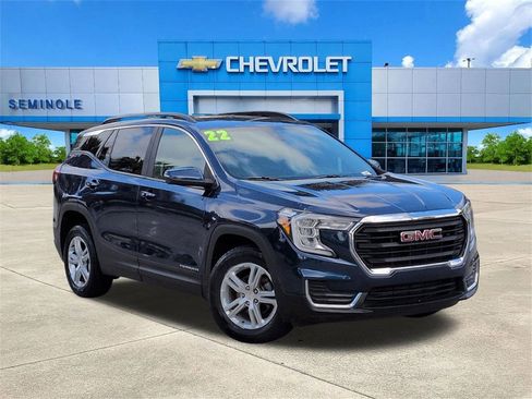 Used 2022 GMC Terrain SLE w/ Driver Convenience Package image 1