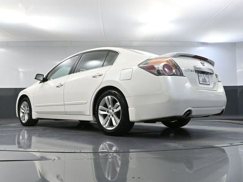 Used 2012 Nissan Altima 3.5 SR w/ Sport Pkg image 45
