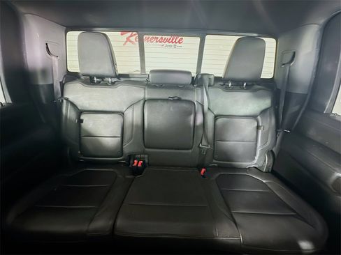 Used 2021 Chevrolet Silverado 2500 LTZ w/ LTZ Premium Package image 12