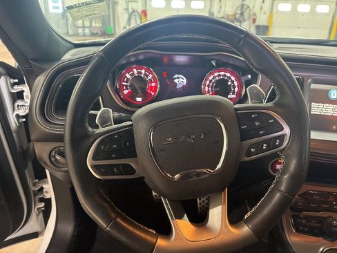 Used 2023 Dodge Challenger SRT Hellcat RWD image 20