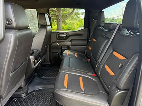 Used 2022 GMC Sierra 1500 AT4 AWD/4WD image 15