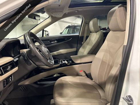 Certified 2023 Lincoln Nautilus Reserve AWD/4WD image 10