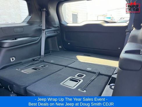 New 2025 Jeep Grand Cherokee L Laredo w/ Trailer Tow Package image 27