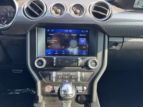 Used 2022 Ford Mustang GT Premium w/ GT Performance Package RWD image 14