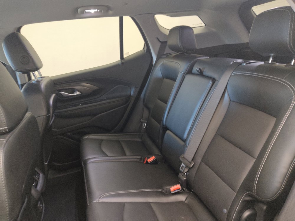 Used 2024 GMC Terrain SLT AWD/4WD image 18