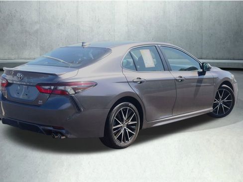 Used 2023 Toyota Camry SE w/ Cold Weather Package AWD/4WD image 11