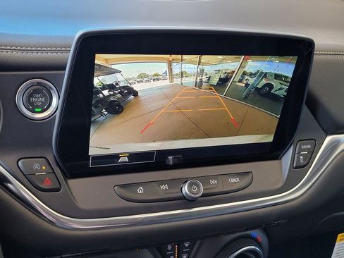 New 2025 Chevrolet Blazer LT image 18