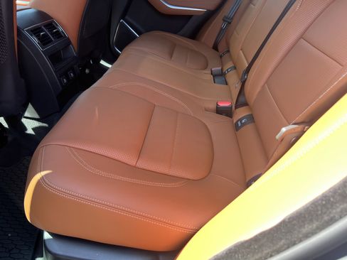 Certified 2026 Jaguar F-PACE R-Dynamic S AWD/4WD image 32
