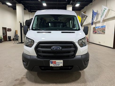 Used 2020 Ford Transit 150 Medium Roof image 3