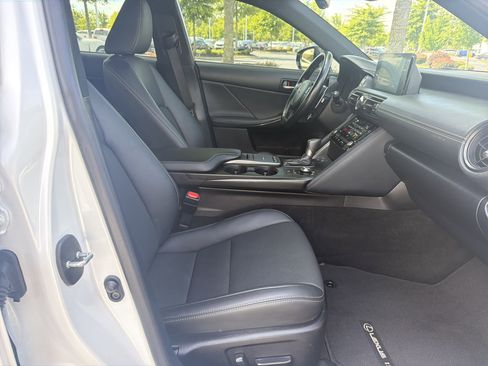 Used 2024 Lexus IS 300 w/ Premium Package RWD image 36