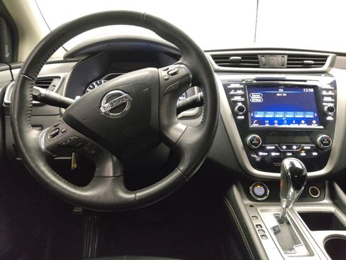 Used 2020 Nissan Murano SV w/ Premium Package image 22