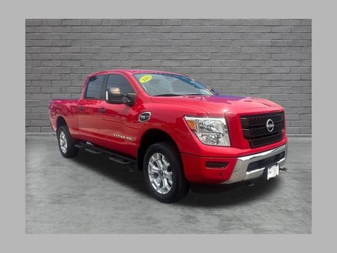 Used 2023 Nissan Titan SV w/ SV Convenience Package AWD/4WD image 1