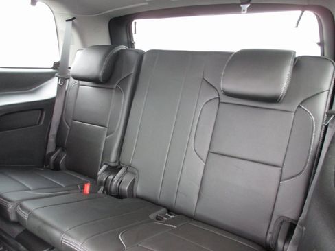 Used 2020 GMC Yukon Denali w/ Denali Ultimate Package image 24