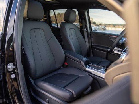 Certified 2026 Mercedes-Benz GLB 250 4MATIC image 28