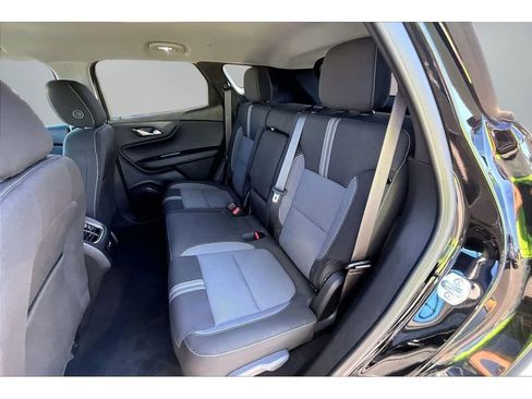 Used 2025 Chevrolet Blazer LT w/ Convenience Package AWD/4WD image 21