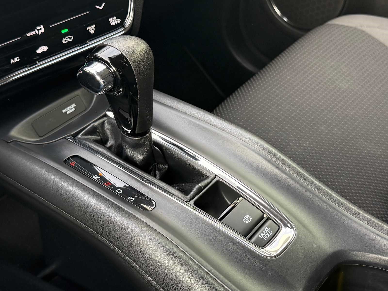 Used 2022 Honda HR-V EX image 27