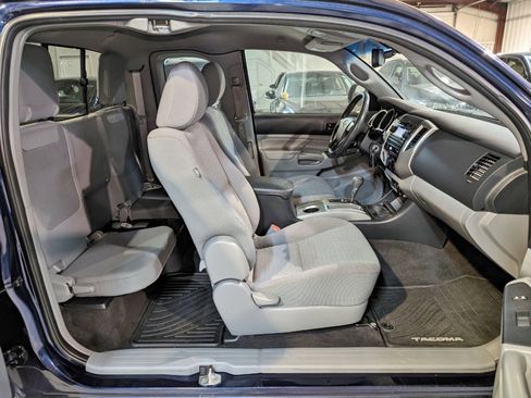 Used 2012 Toyota Tacoma 2WD Access Cab image 24