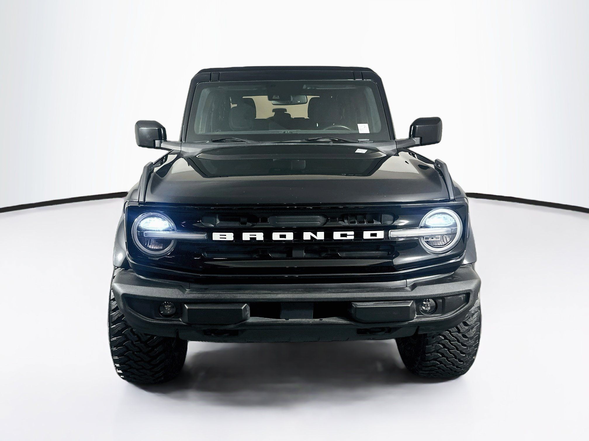 Used 2022 Ford Bronco Outer Banks AWD/4WD image 2