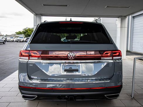 New 2026 Volkswagen Atlas SE FWD image 18