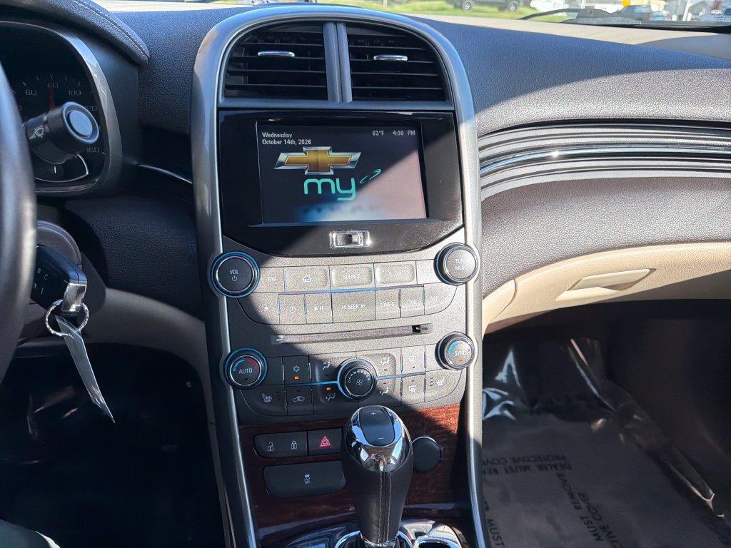 Used 2013 Chevrolet Malibu LTZ FWD image 17