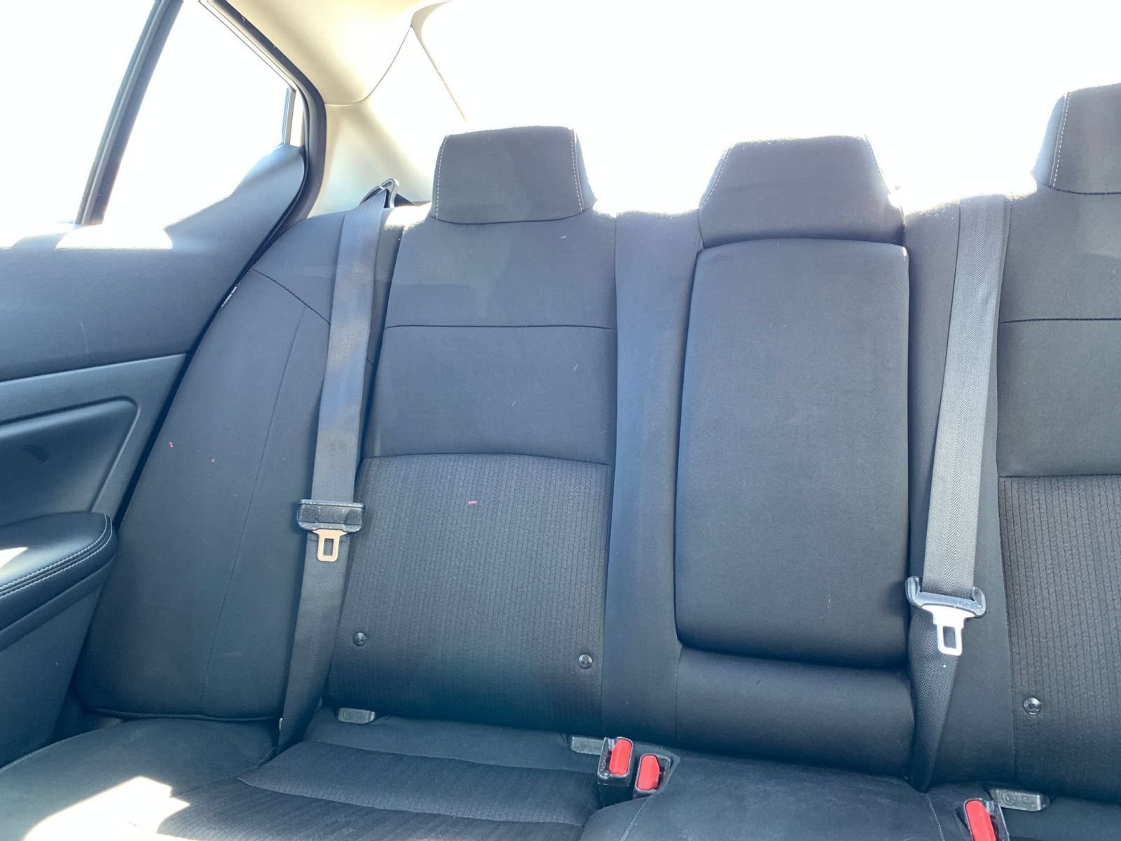 Used 2025 Nissan Altima 2.5 SV FWD image 39