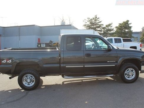 Used 2003 Chevrolet Silverado 2500 LS w/ Snow Plow Prep Package AWD/4WD image 34