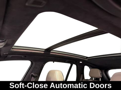 Used 2021 BMW X5 M w/ Competition Package image 21