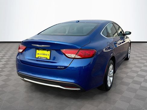 Used 2015 Chrysler 200 Limited w/ Convenience Group FWD image 4