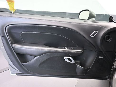 Used 2023 Dodge Challenger R/T Scat Pack w/ T/A Package image 9