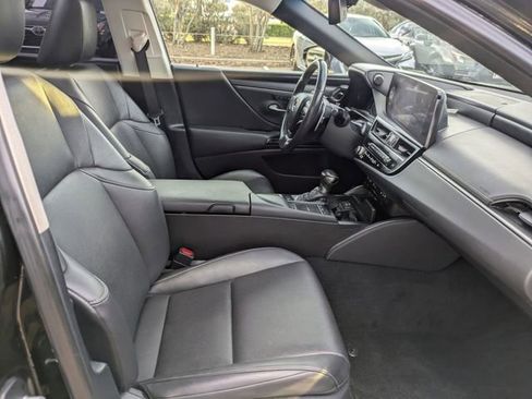 Used 2022 Lexus ES 350 w/ Premium Package image 32
