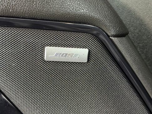 Used 2024 GMC Sierra 1500 AT4 w/ Technology Package image 19