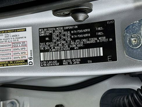 Used 2018 Lexus GX 460 Premium w/ Premium Package AWD/4WD image 34