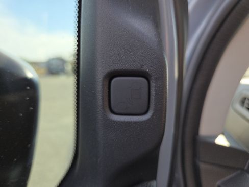 Used 2023 Honda Ridgeline RTL image 11