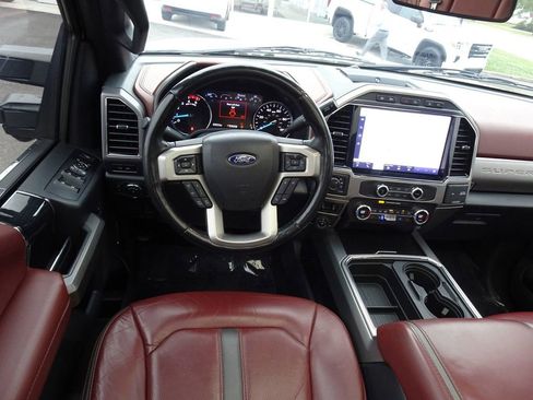 Used 2022 Ford F350 Platinum AWD/4WD image 15