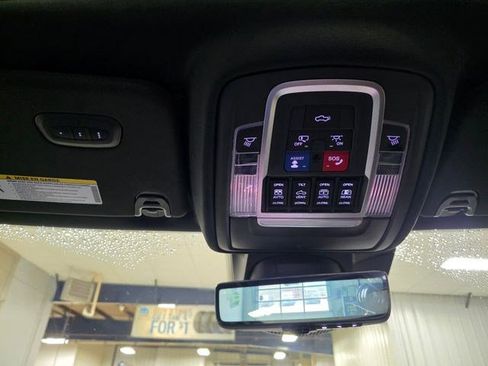 Used 2021 RAM 1500 Laramie AWD/4WD image 42